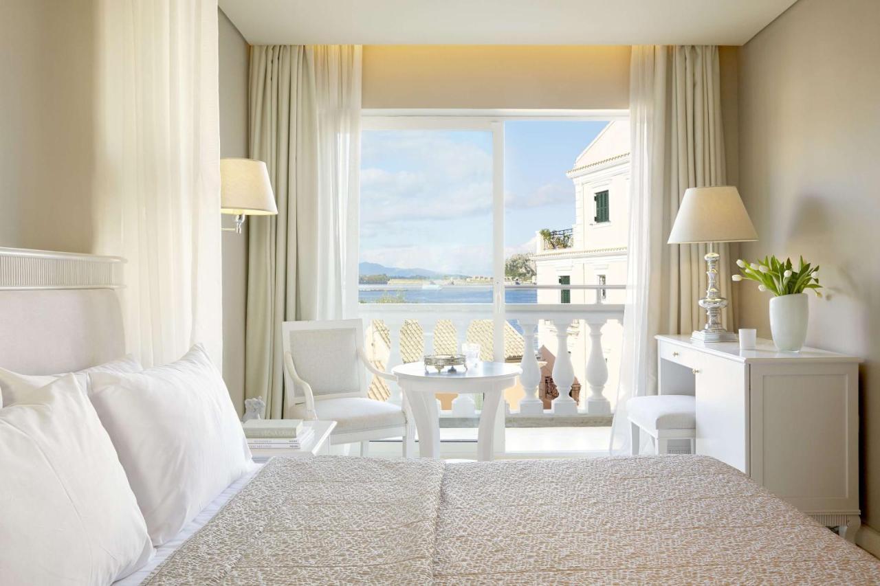 Deluxe Room Side Sea View
