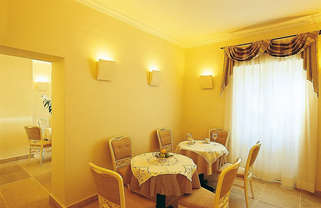 Siora Vittoria Boutique Hotel-1